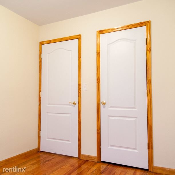 Foto principal - 102 Jefferson St