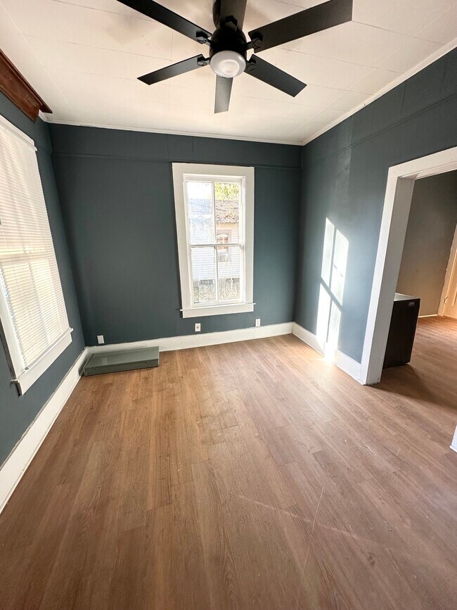 Foto del edificio - 207 Lacobie St