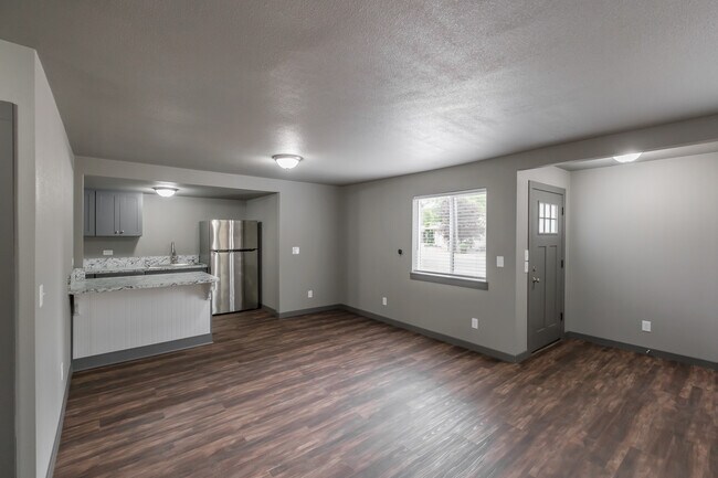 Foto del edificio - 5325 Elgin St SE