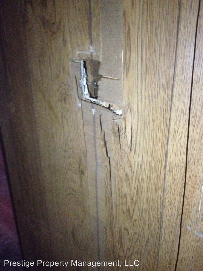 Building Photo - 2417 SE 15th St