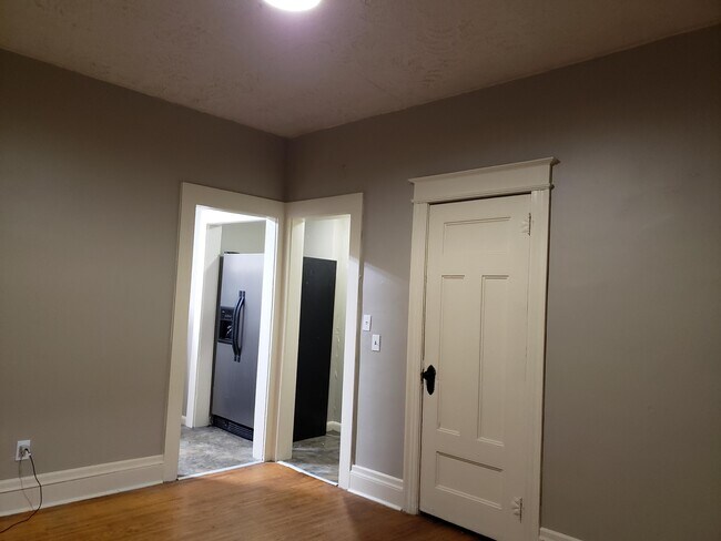 Dining Room - 733 Chili Ave