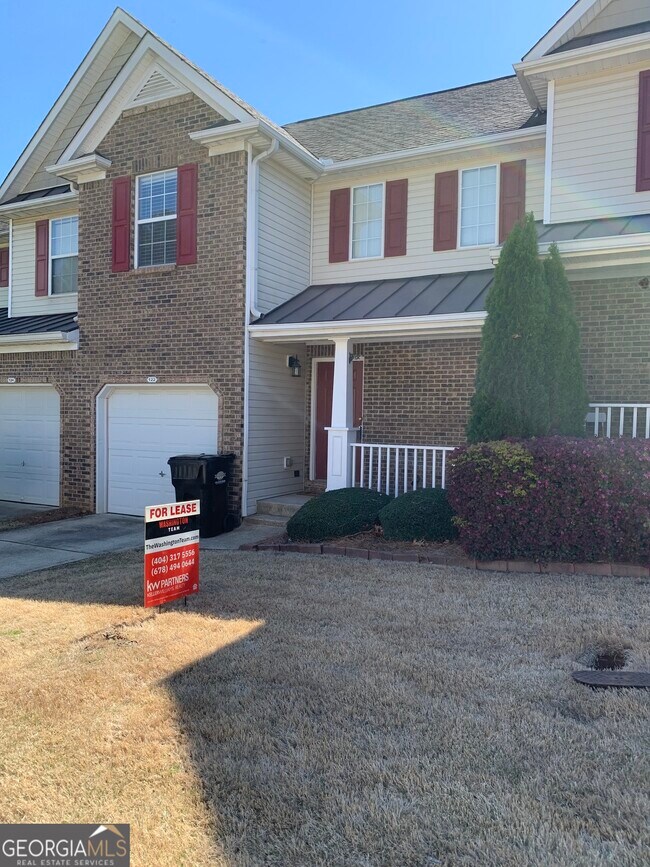 Building Photo - 122 Fox Creek Dr