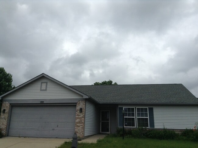 Building Photo - 6324 Blakeview Dr