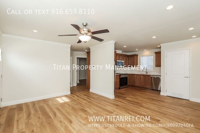 Building Photo - 313 Vandenberg Cir