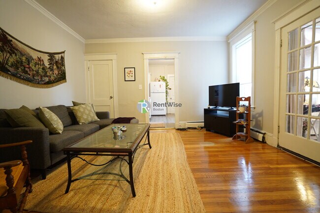 Building Photo - 15 Quint Ave