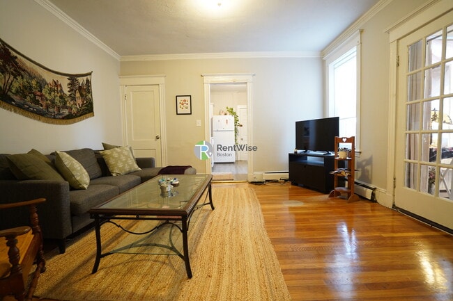 Photo - 15 Quint Ave Apartment