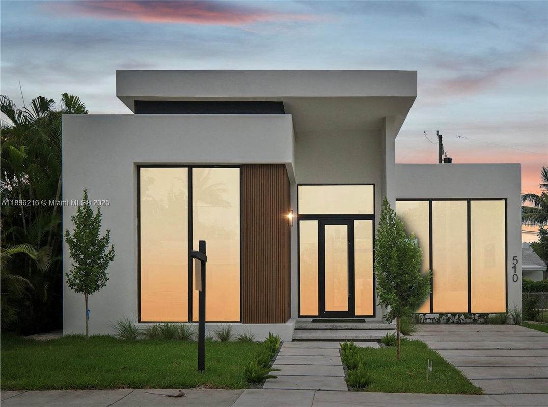 Foto principal - 510 NW 50th St