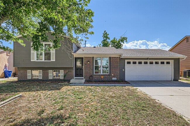 Photo - 2632 Prescott Cir W House