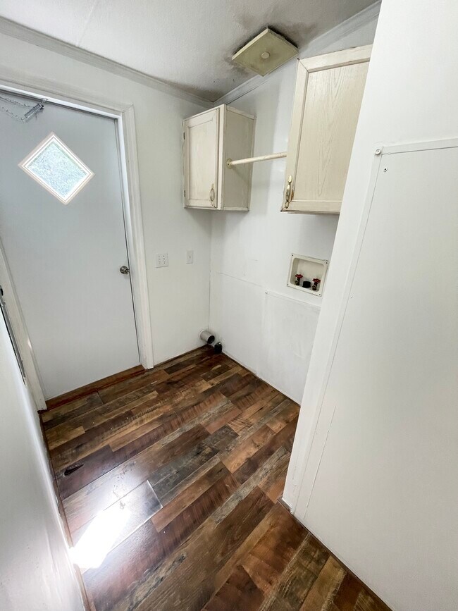 Building Photo - 2676 SC-34