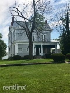 1 br, 1 bath - 717 Center St - 1 br, 1 bath  - 717 Center St