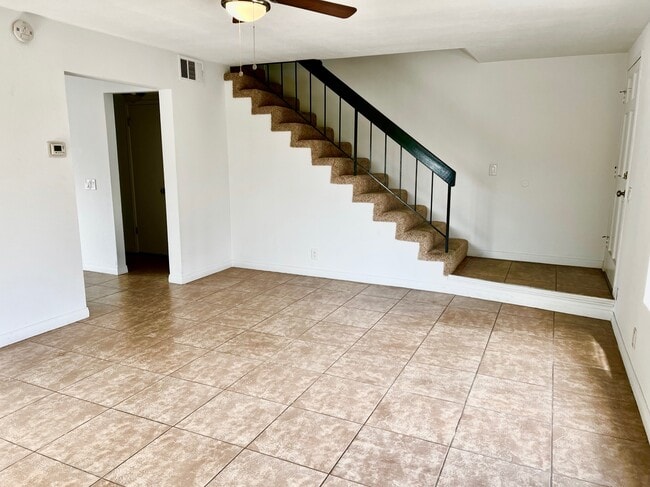 Building Photo - 17578 Orange Dr