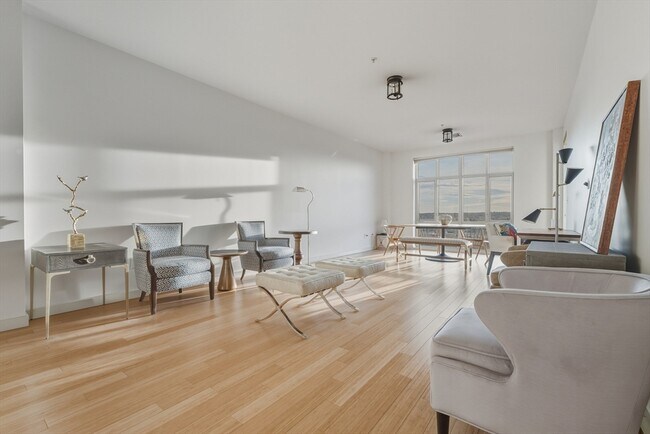 Foto del edificio - 150 Dorchester Ave