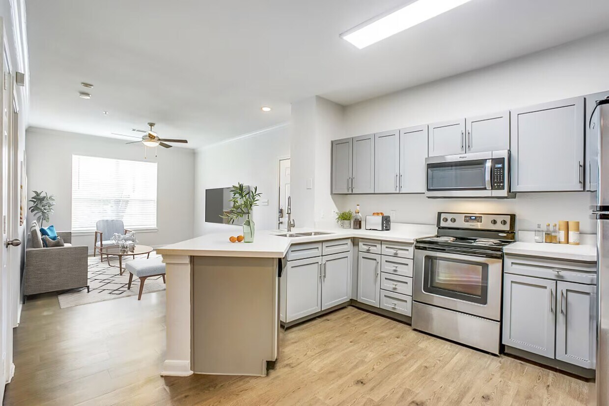Foto principal - Comfort & Convenience in Houston!