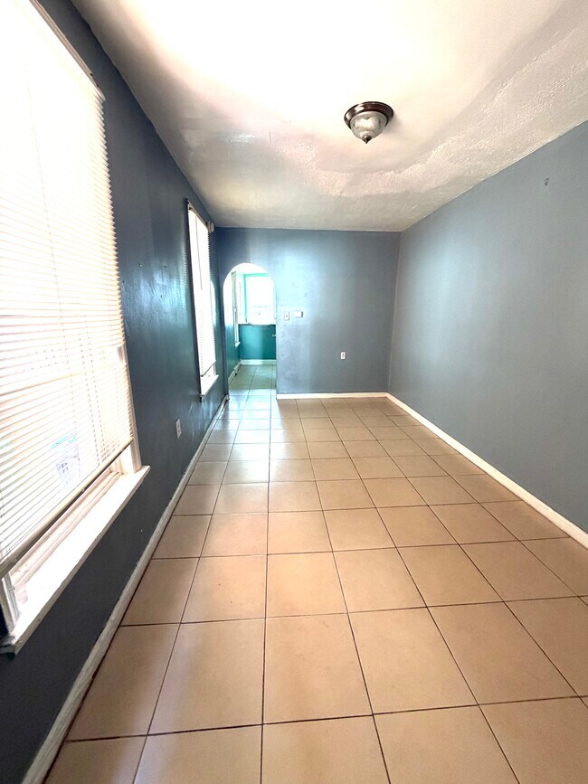 Foto del edificio - 756 N 12th St