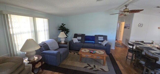 Building Photo - M1715 Pebble Beach Ln (VO/M10)