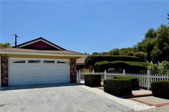 Building Photo - 1379 Wesleyan Ave