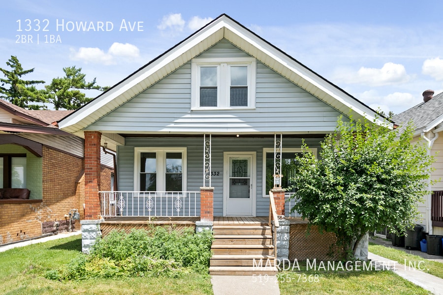 Primary Photo - BEAUTIFUL 2 BED+LOFT/1 BATH HOME + UTILITIES!