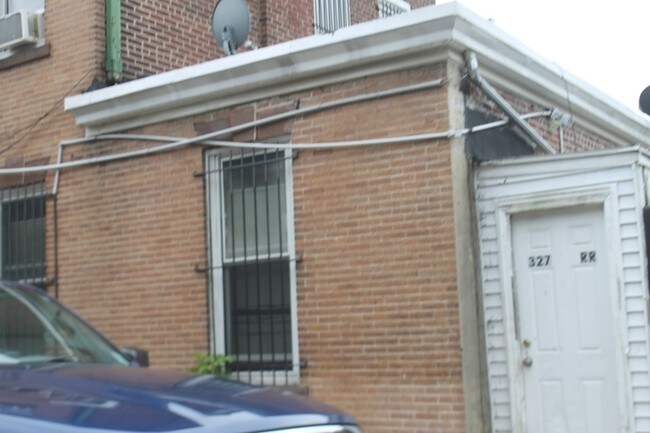 Building Photo - 327 Brunswick Ave