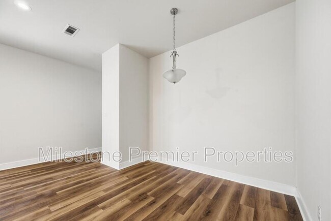 Foto del edificio - 1220 Jones St