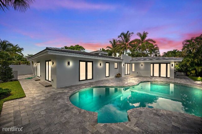 Building Photo - 4 br, 3 bath House - 2201 Intracoastal Dr