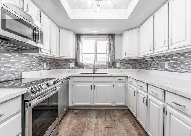 Foto del edificio - 1914 E Beck Ln