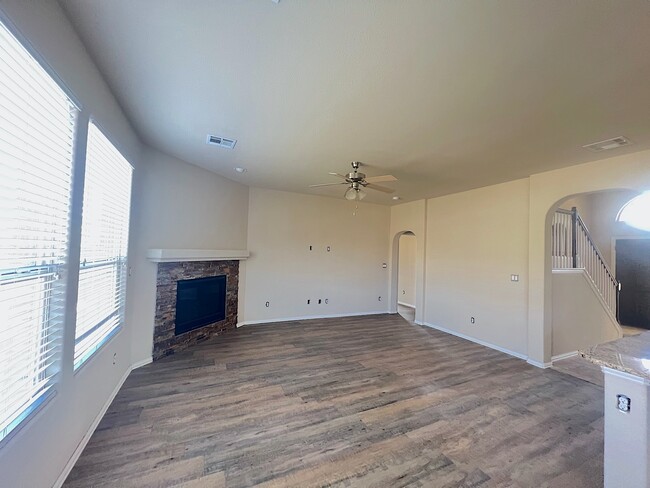 Foto del edificio - 7005 Harrall Ranch Rd