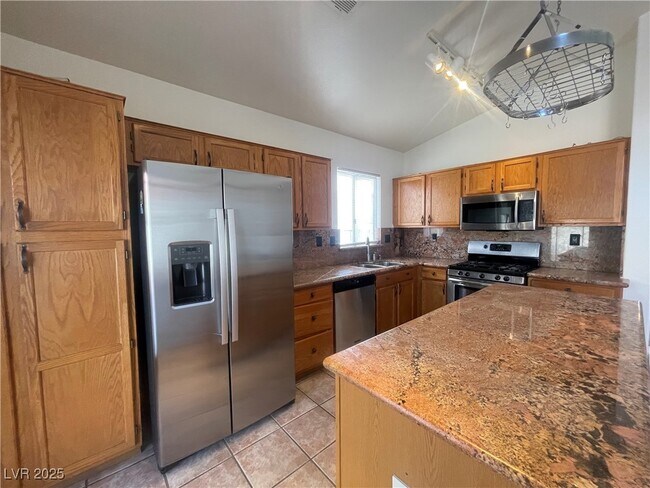 Foto del edificio - 7936 Verde Springs Dr