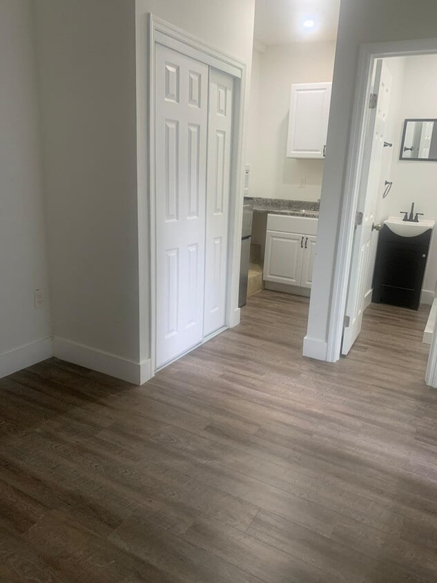 Foto del edificio - 232 W 43rd St