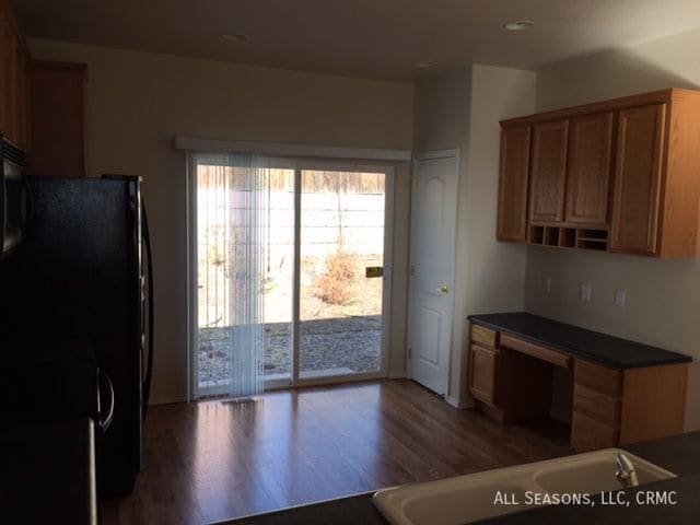 Building Photo - 6486 Sunny Meadow Street