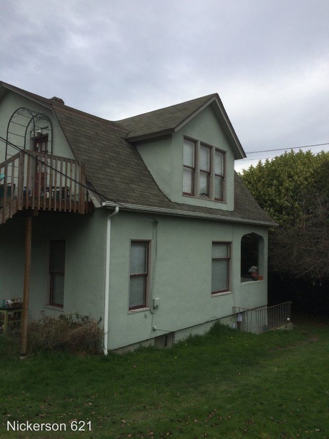 Building Photo - 621 W Nickerson St
