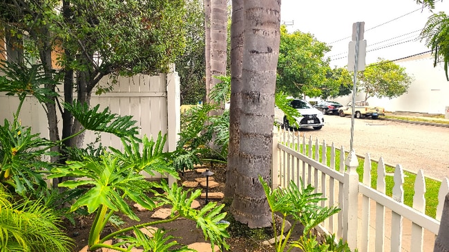 Photo - 2224 S Carmelina Ave Apartment