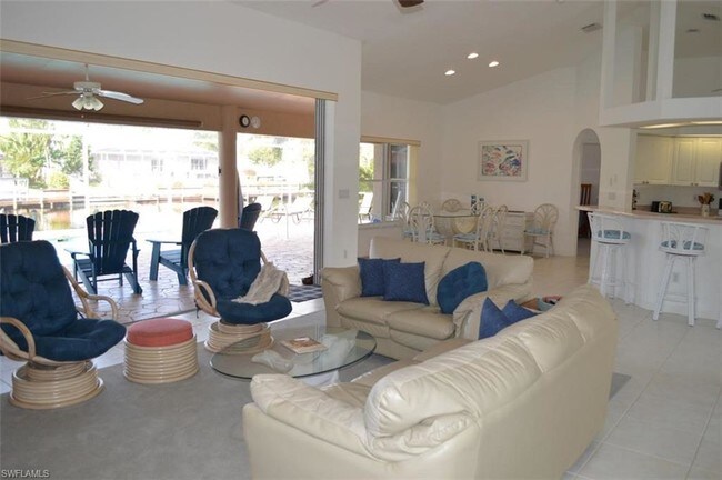 Foto del edificio - 5224 SW 22nd Pl