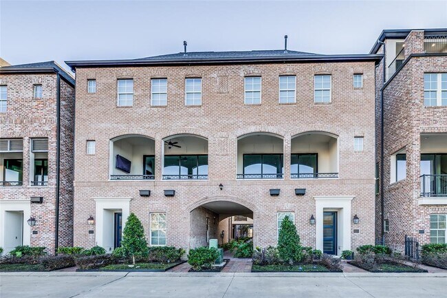 Foto del edificio - 6056 Kansas St