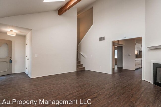 Building Photo - 2 br, 2 bath House - 5747 WABASH ST.