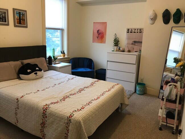 Foto del edificio - 3937 Baltimore Ave