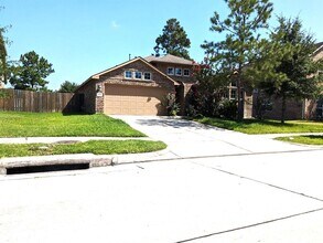 Building Photo - 9427 Fossil Canyon Dr