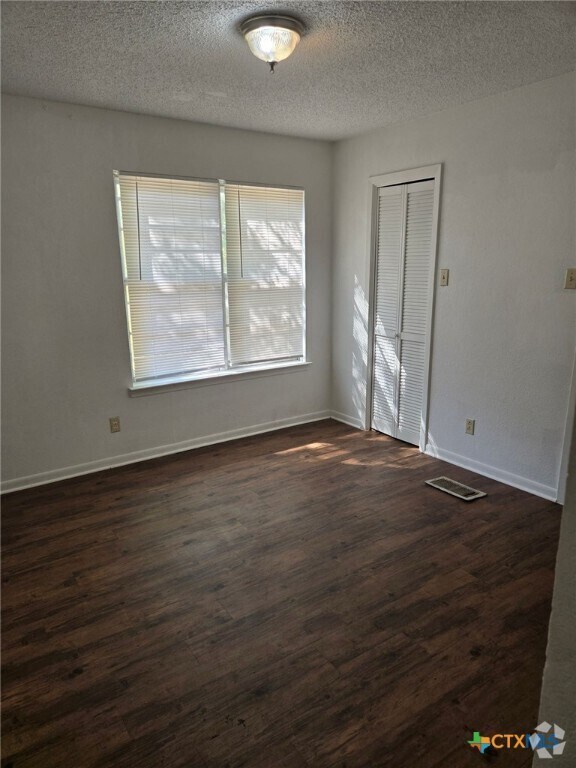 Building Photo - 1703 N 38th St