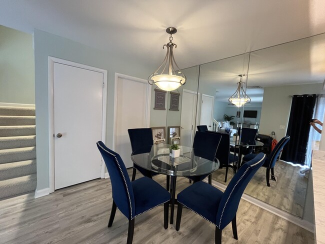 Foto del edificio - 7510 75th Way