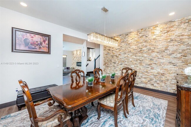Foto del edificio - 5 br, 4 bath House - 15982 SW 136th Ter