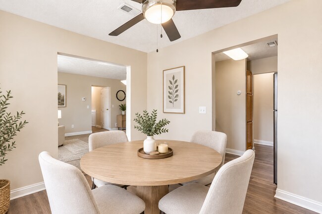 Foto del edificio - 4182 Appian Way W