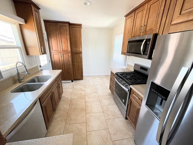 Foto del edificio - 12707 Oxnard St