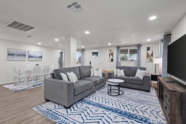 Foto del edificio - 4010 W Sherman St