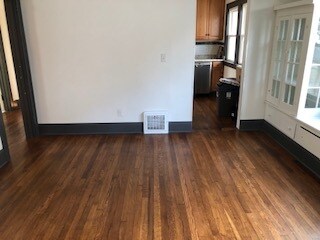 dining room - 1362 Edwards Ave