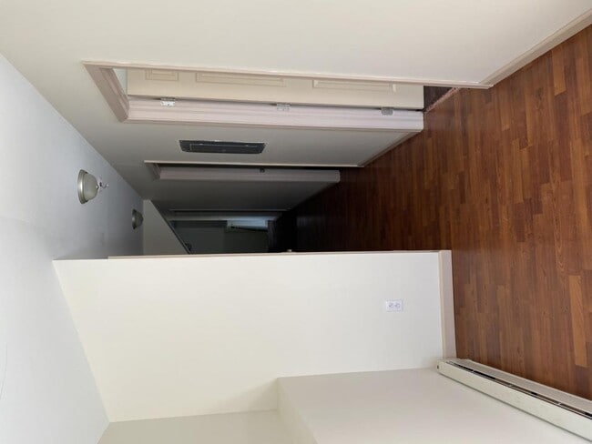 Foto del edificio - 9106 Willow Grove Terrace