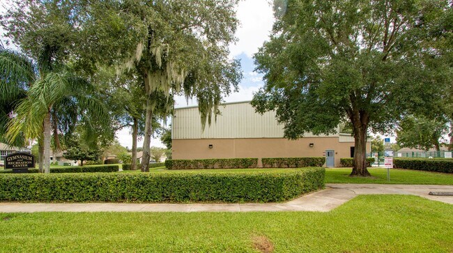Foto del edificio - Groves at Baytree, Tavares 3/2 with Screened Back Porch