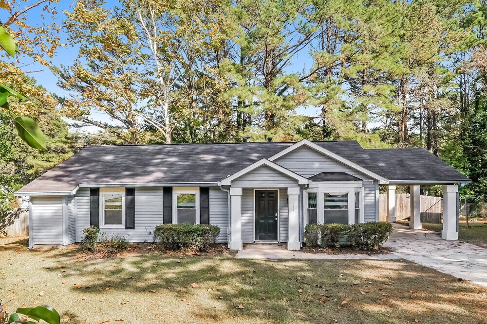 Primary Photo - 660 Utoy Cir SW