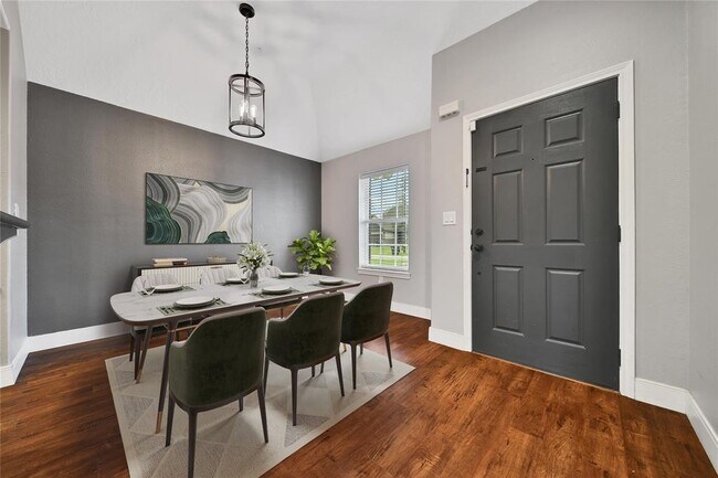 Foto del edificio - 720 Springwood Dr