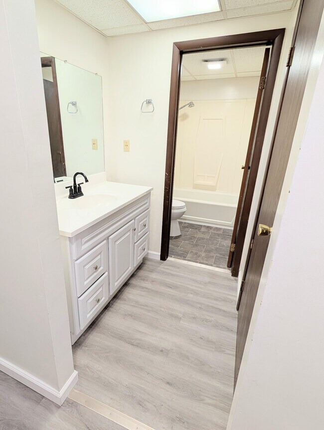 Bathroom - 225 E Orvis St