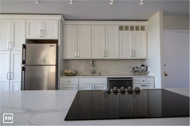 Foto del edificio - 1444 N Astor St