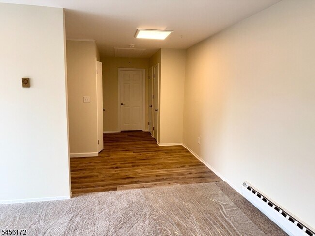 Foto del edificio - 3102 Cromwell Ct